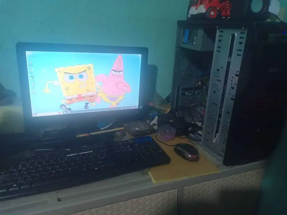 Paket PC Lengkap HP 280 G1 MT - Core i3 Gen 4 - RAM 12GB