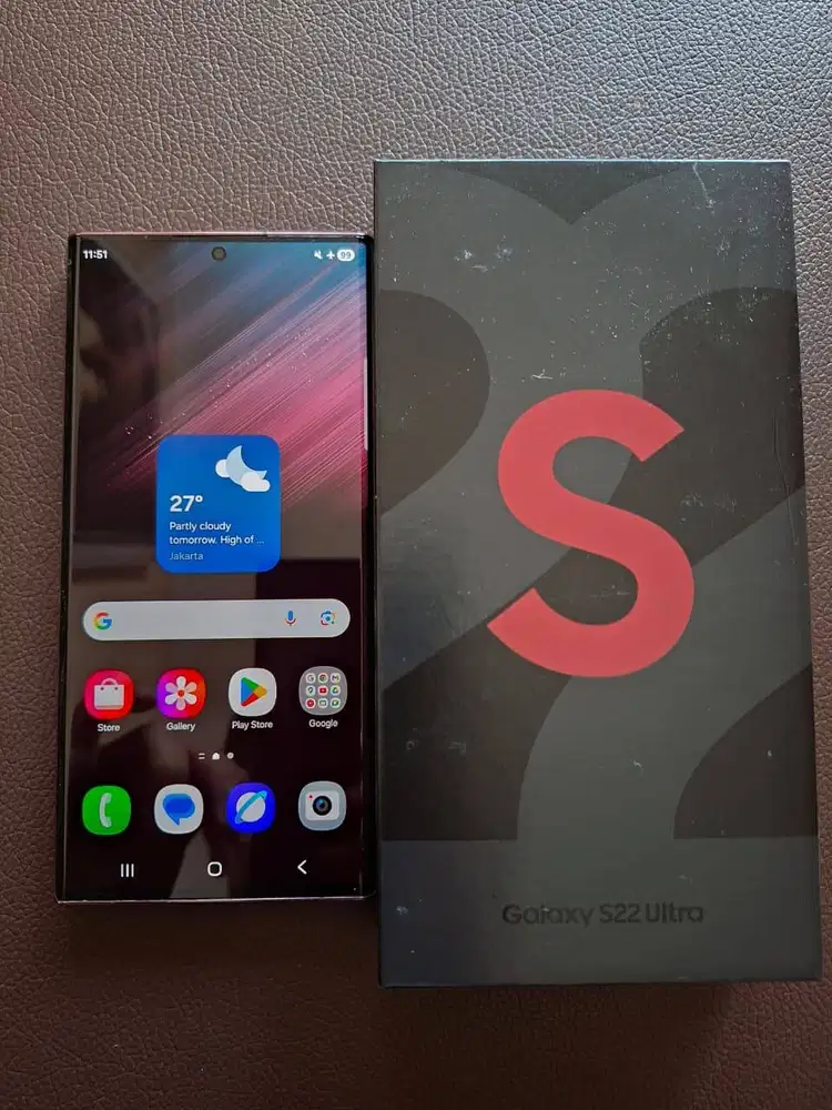 Jual Samsung S22 Ultra 5G - Warna Burgundy (Ex Wanita)