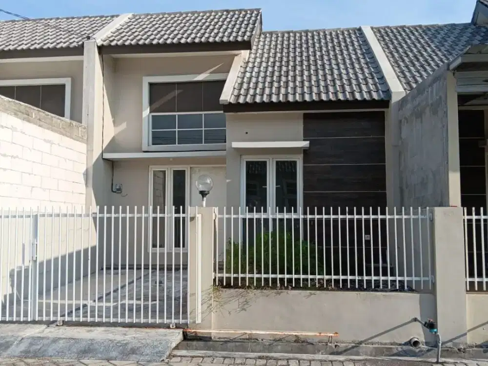 Rumah Siap Huni di Alana Regency Cemandi Dekat Bandara Juanda