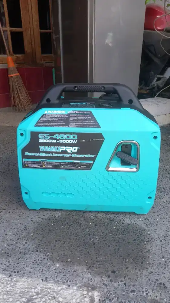 Mesin Genset Yamamax ES 4600 (3000 WATT)