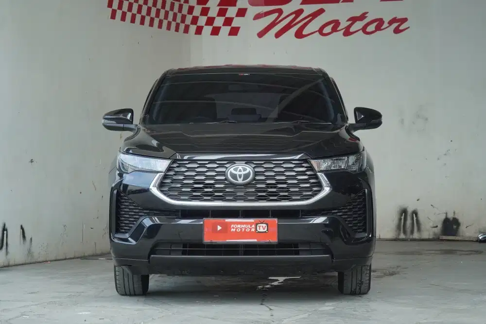 Toyota Kijang Innova 2023 Bensin