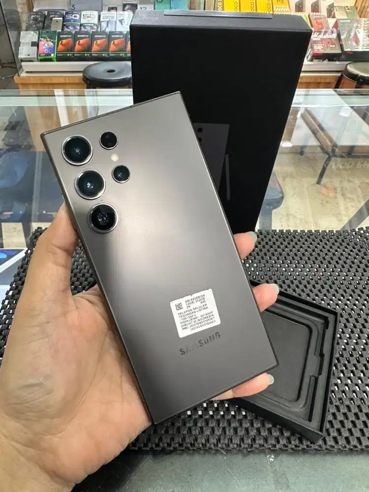 Samsung Galaxy S24 Ultra 12/512GB Titanium Black Ex Garansi Resmi Sein