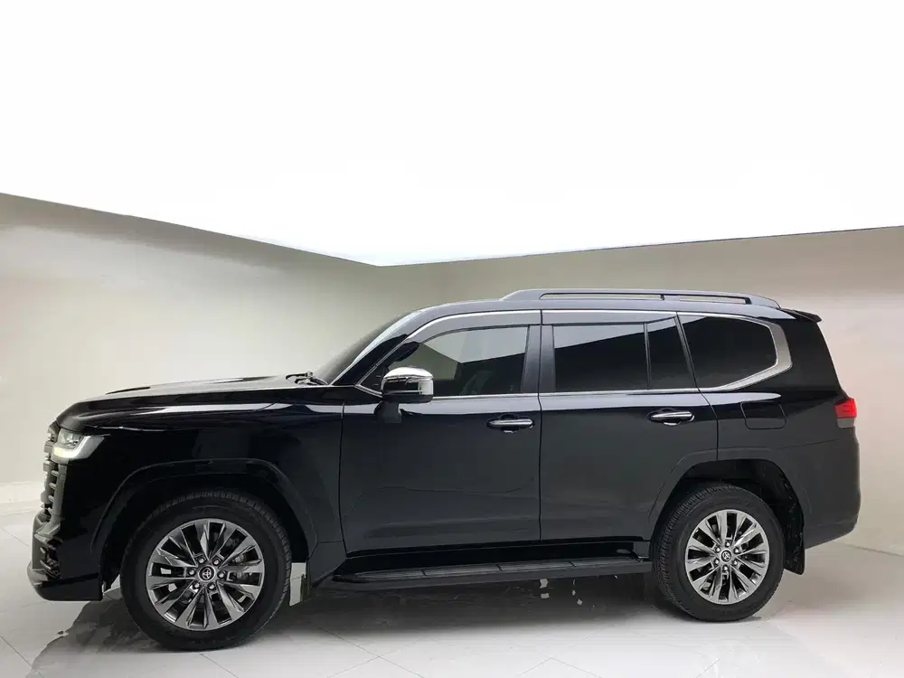 Toyota Land Cruiser 2023 Diesel/2024/Harga terbaik/DP Minim/Termurah