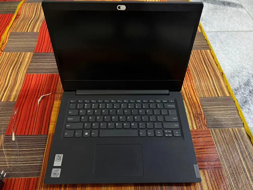 Lenovo V14-IIL | i3 Gen 10 | RAM 8GB | SSD NVMe 256GB