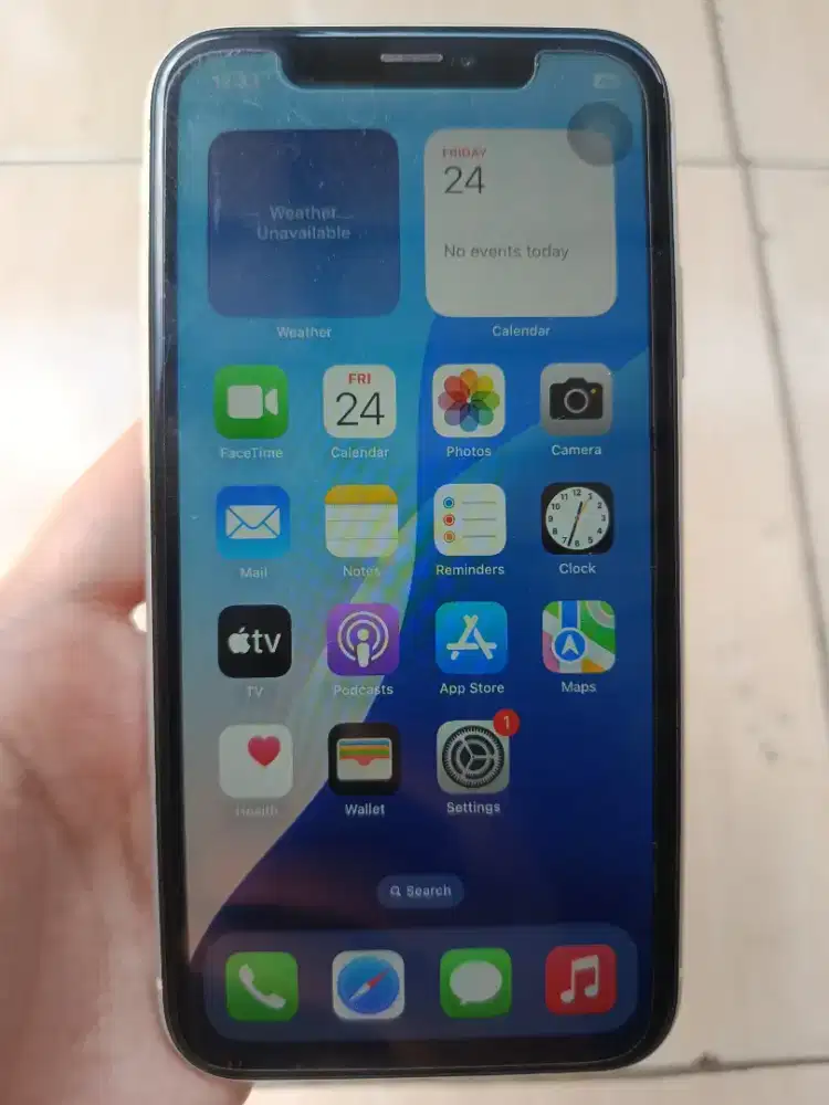 Iphone XR 128GB Face ID ON True Tone ON Icloud Aman Sinyal Aman