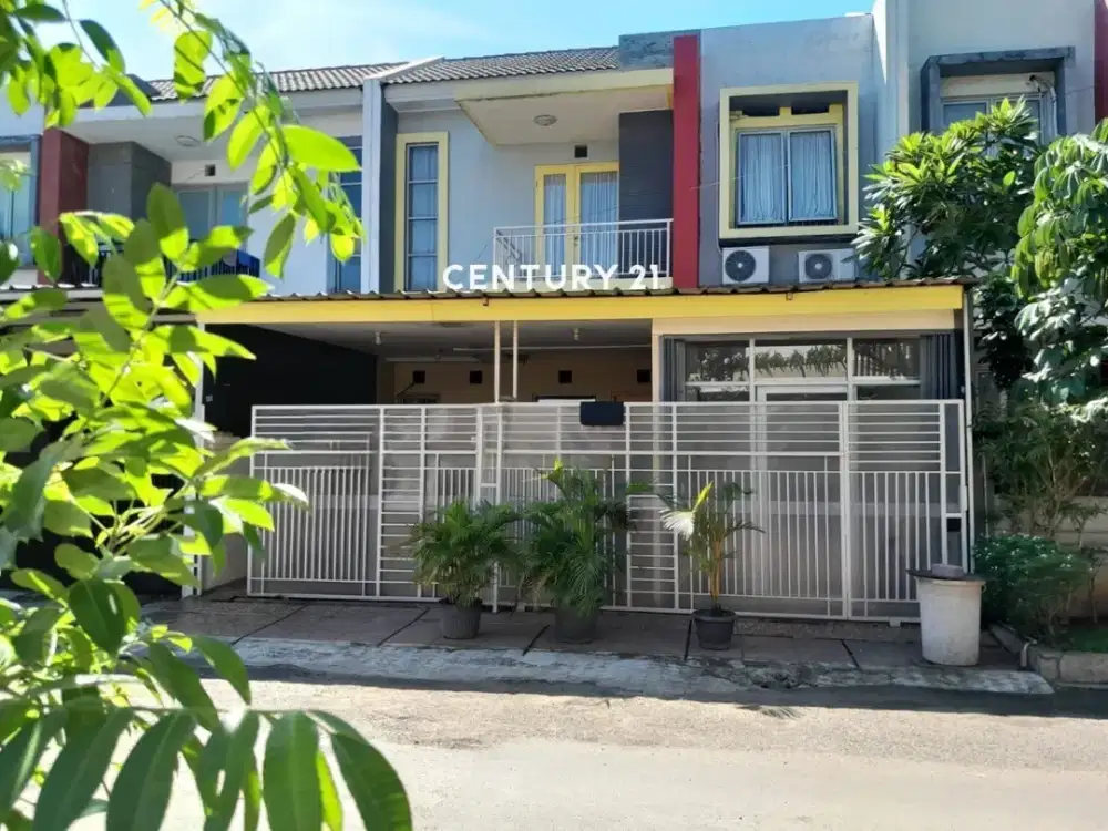 Rumah Cantik 2 Lantai Di Larangan AF 18063
