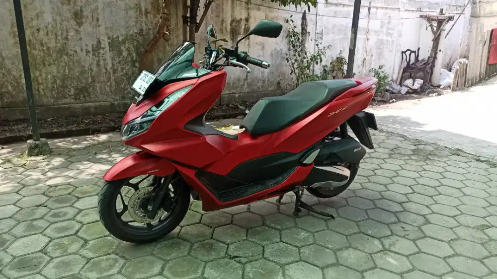 Pcx ABS tahun 2021 km 8 ribu full ORI plat F sukabumi