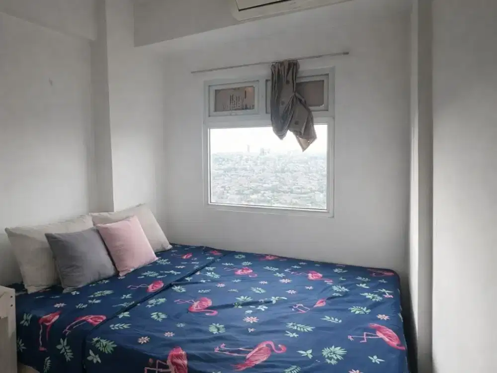 Apartemen 2 kamar tidur furnitur di Green Pramuka Mall tower orchid Siap Huni