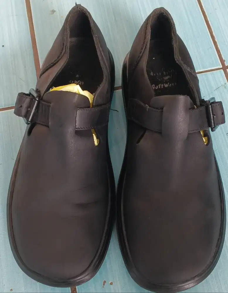 Docmart Patricia lll size 37.