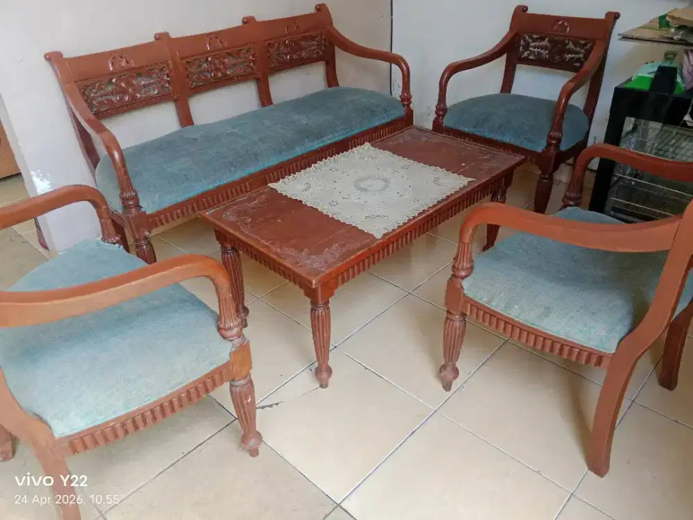 Kursi jati 3+1+1+1+meja