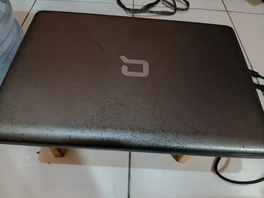 Dijual Laptop Compaq Presario CQ43, Hardisk 250 gb, Ram 2 Gb.Ori. Nego