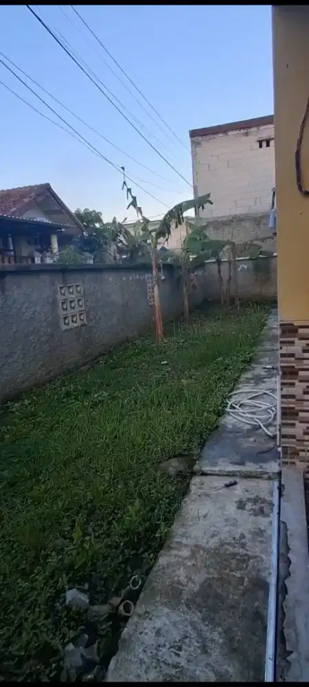 Rumah Luas di Huk 126 Meter 7 menit ke stasiun PP
