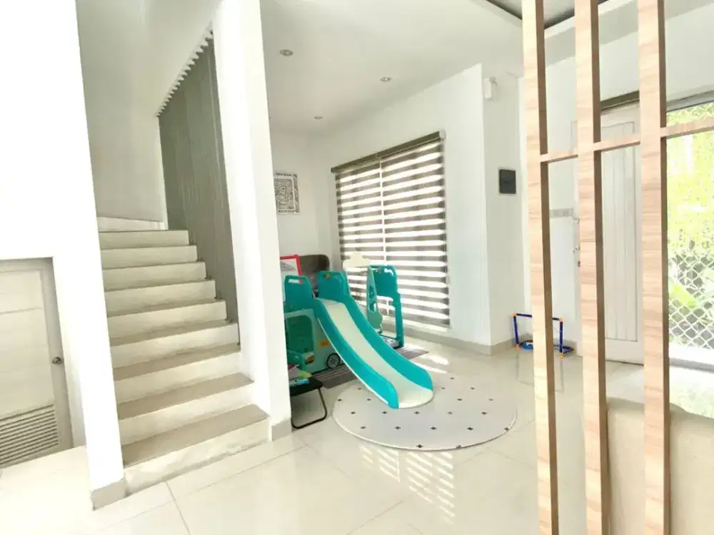 Rumah Mewah 3 Lantai cluster Emerald Bintaro Jaya Sektor 9 GB-18041