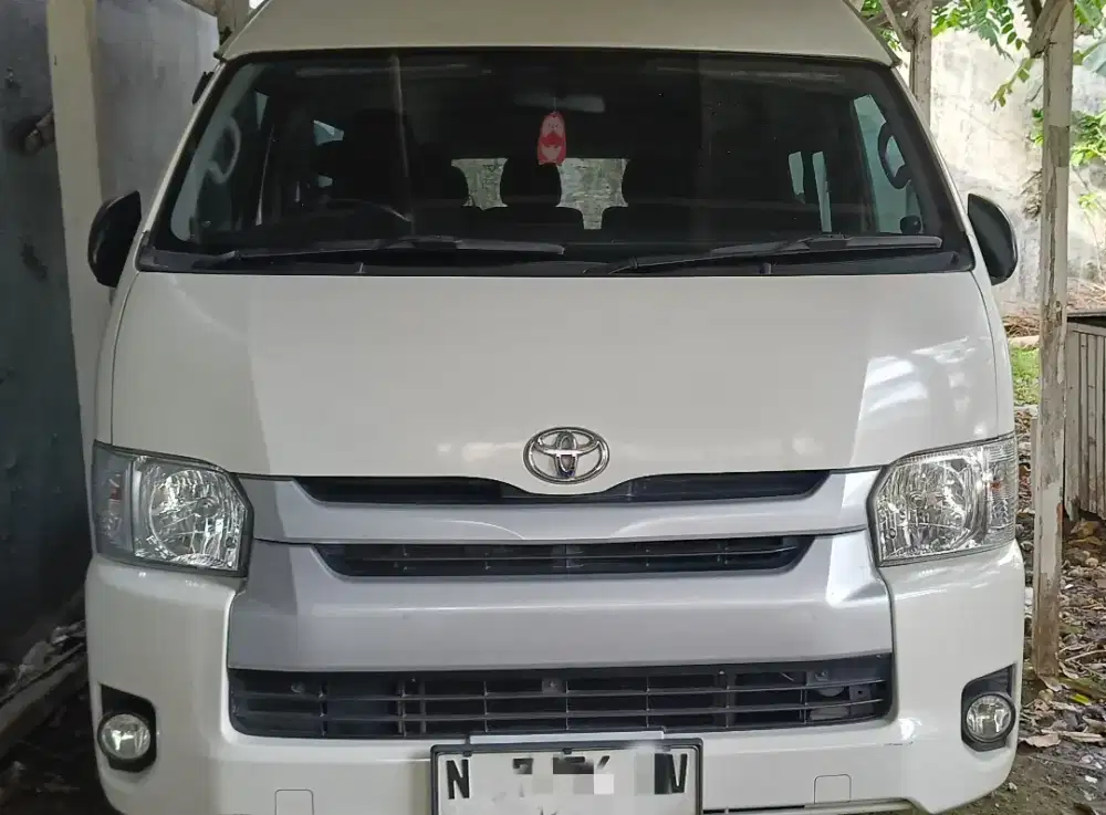 Hiace Commuter Pribadi Thn 2019 Putih Diesel