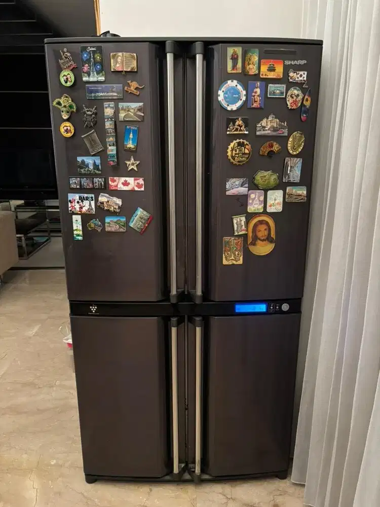 Kulkas Sharp 4 pintu