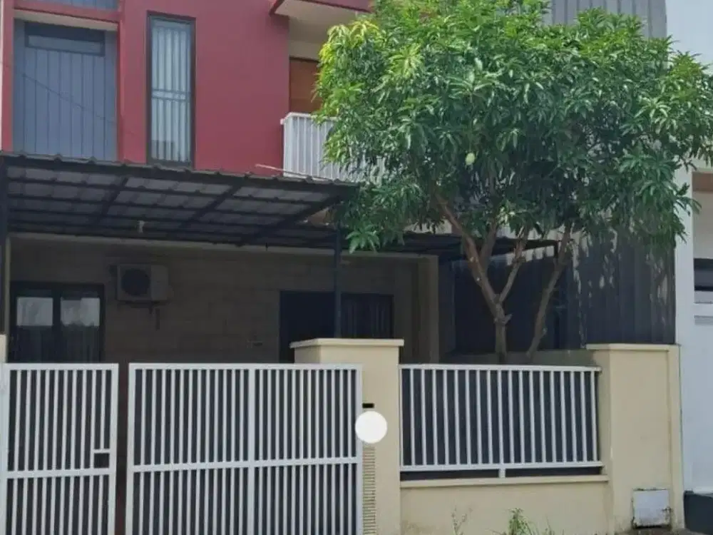 Rumah Modern Lokasi Sangat Strategis Cluster Taman Sari, Harapan Indah, Bekasi, 032