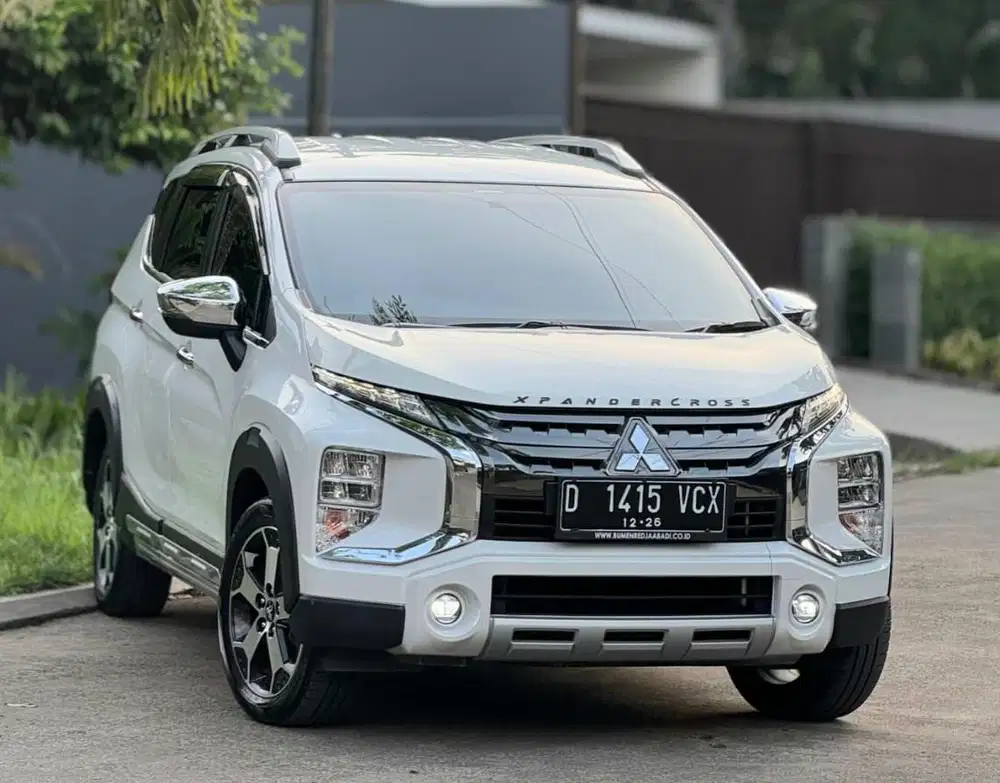 XPANDER CROSS PREM. 1.5 AT 2020 LowKM 32rb RECORD MITSUBISHI BANDUNG