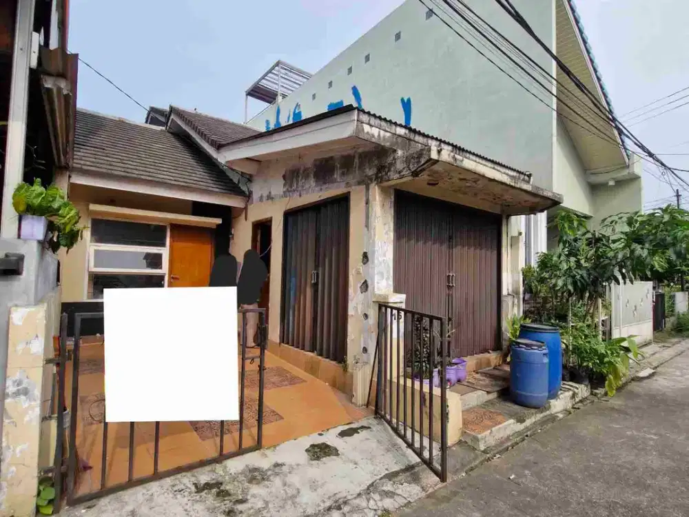 Rumah bonus warung dijual