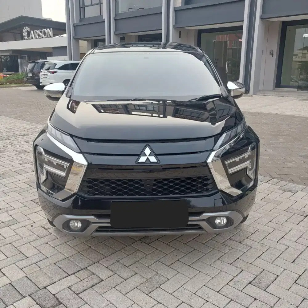New Xpander ultimate at 2022 km low