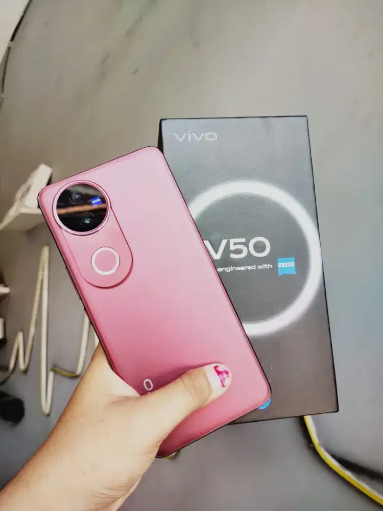 Vivo V50 5G 12/256, Bisa COD Menyesuaikan