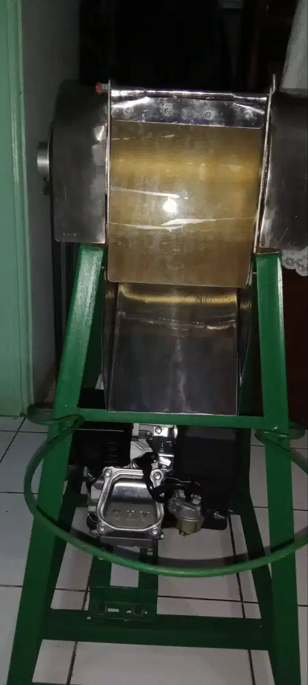 Jual Mesin Parut Kelapa Murah Merk Tesla