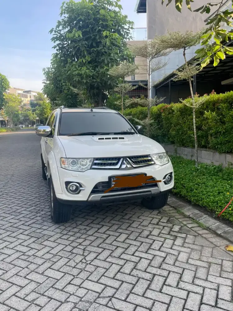 Mitsubishi Pajero Sport Dakar 2015 Putih Sidoarjo Bagus Original Thn1