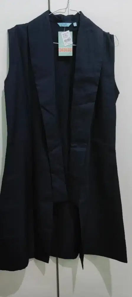 Vest Brand Annisa New size M