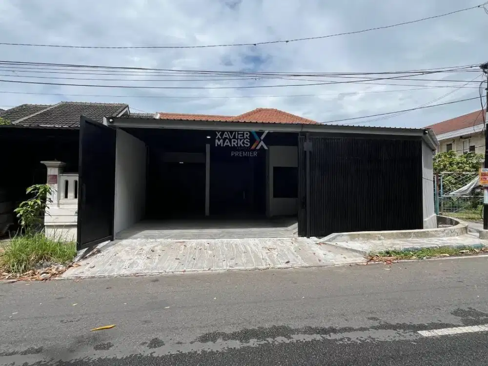 DISEWAKAN Gudang Luas Baru Renovasi Dg Fasilitas Ruang Meeting Siap Pakai Cocok untuk Gudang Distribusi di Poros JL Pondok Blimbing Indah