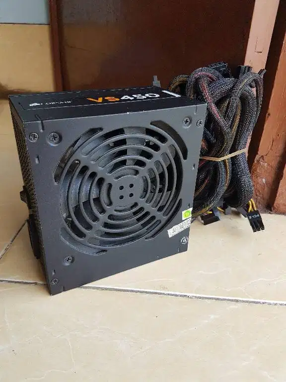 PSU Corsair VS450 450w 80+ 2x8 pin vga
