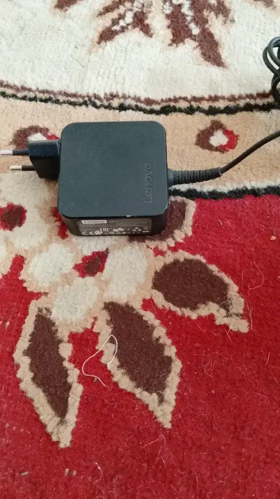 Charger laptoplenovo