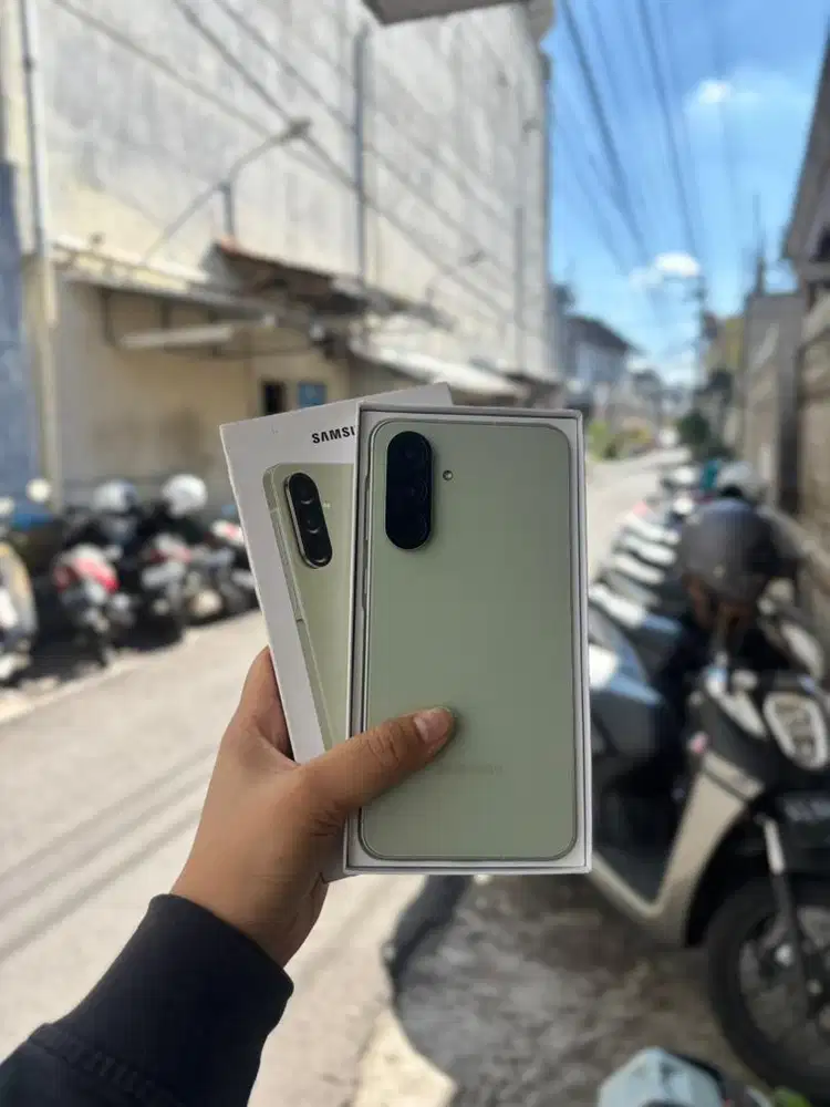 Samsung A56 5G 12/256 Second Like New