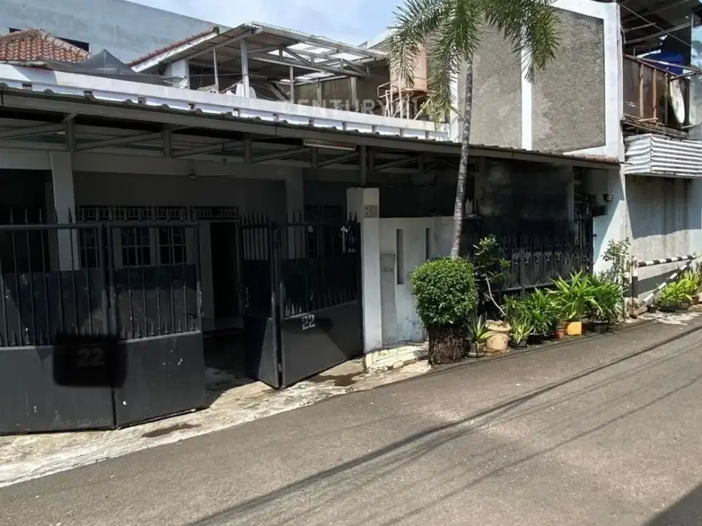Dijual Rumah Strategis Di Radio Dalam Jakarta Selatan