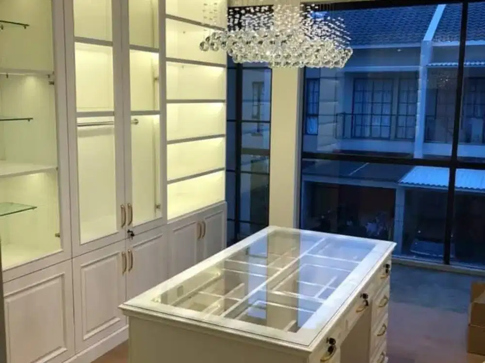 P Lk Disewakan Rumah 6X10,5 di Green Village Cipondoh Min. 2 Thn