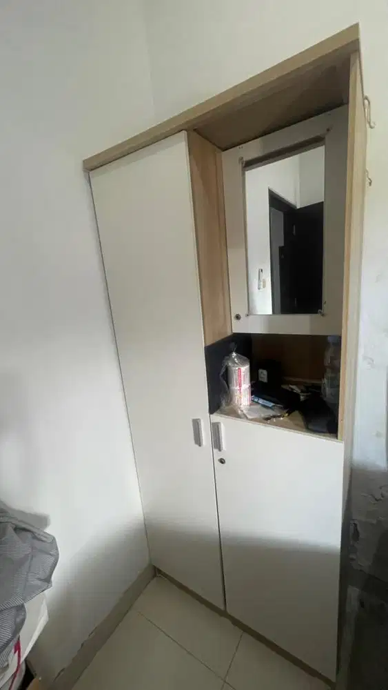 Lemari multiplex lapis hpl