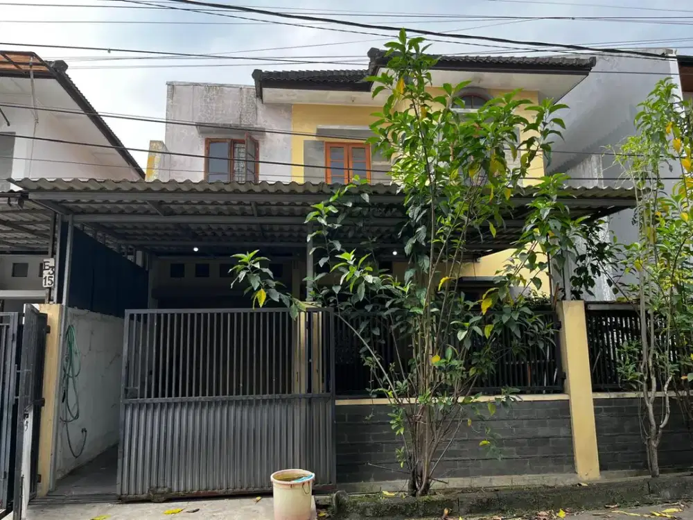 Rumah 2 Lantai Strategis Siap Huni di Taman Kopo Indah 3