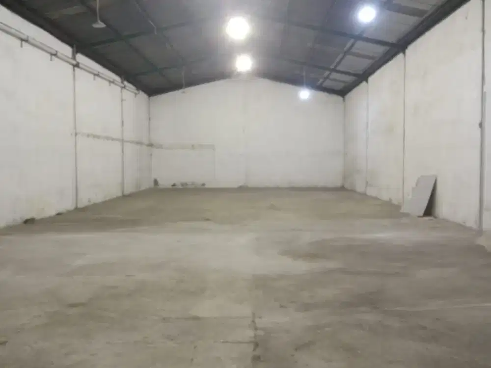 GUdang siap pakai margomulyo Permai