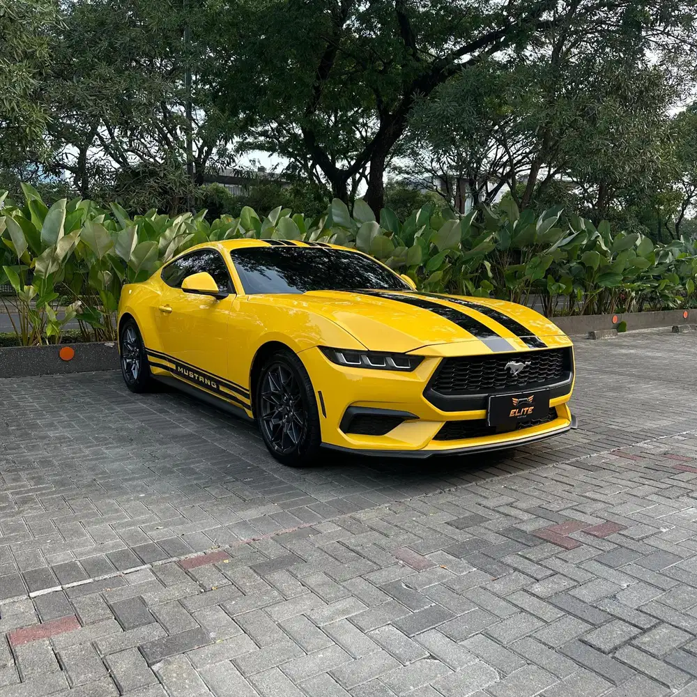Ford Mustang 2.3L EcoBoost 2025