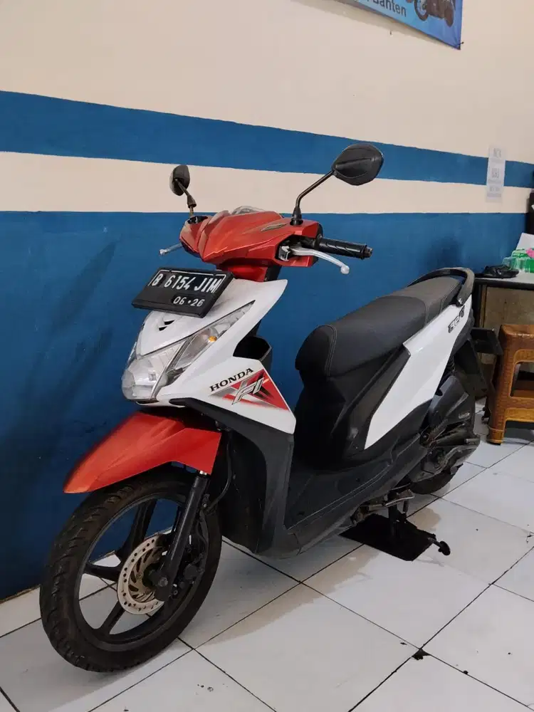 # di jual Honda beat esp 2016 gres orisinil siap pakai
