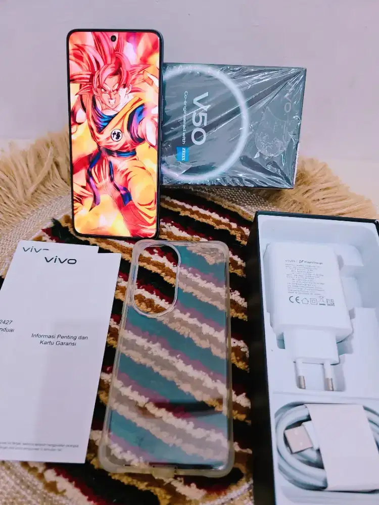 Vivo V50 5G 12/256 Fulset Ori Garansi Bulan 4 2027 Bh 100%