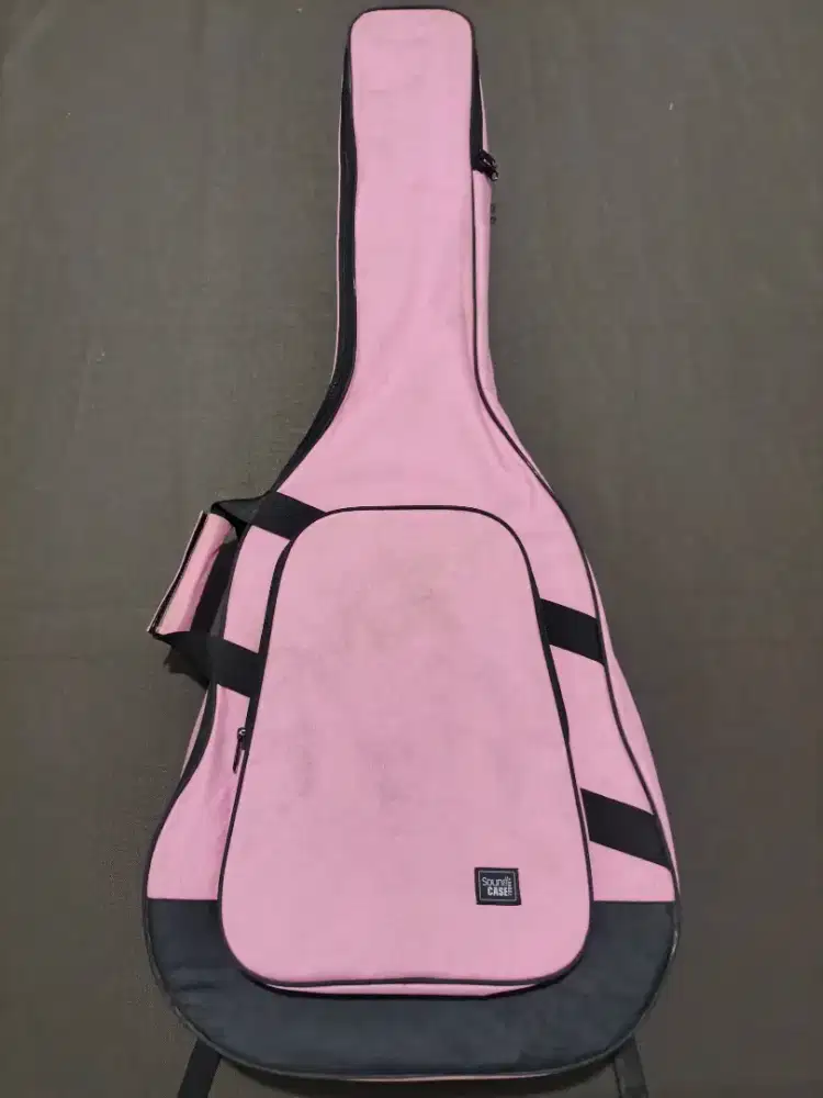 Tas gitar akustik jumbo