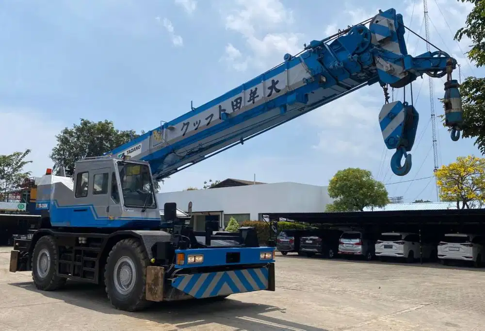 For Sale Roughter Crane 35 Ton