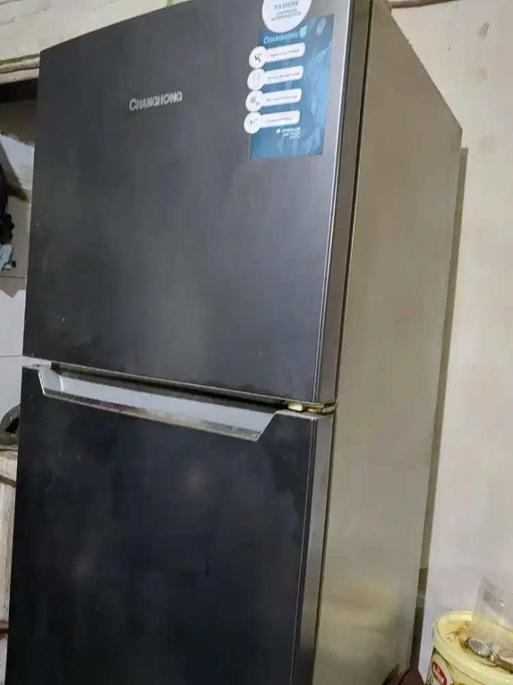 Jual cepat kulkas dan showcase