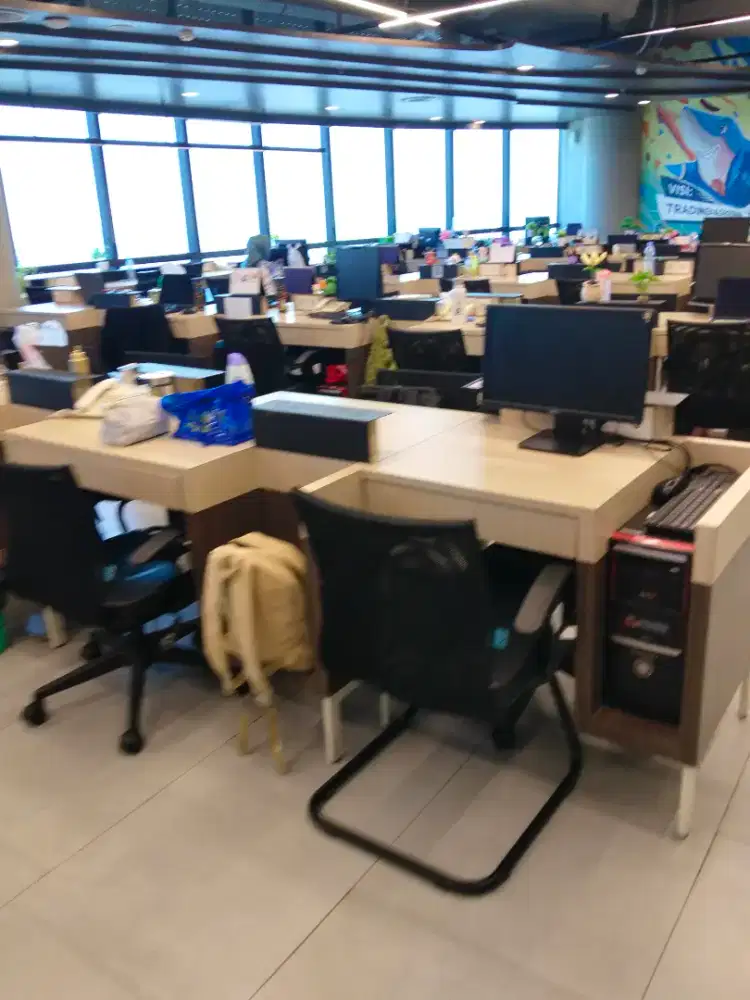 Di butuhkan marketing / sales