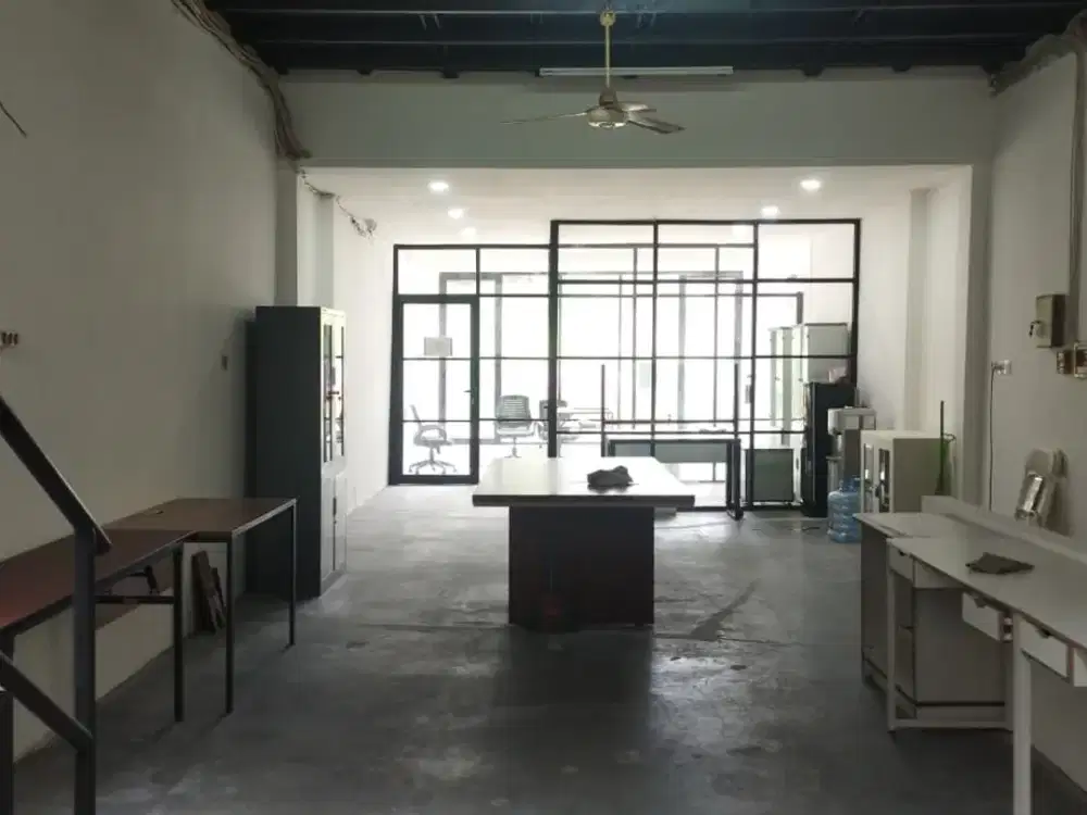 Dijual Ruko untuk Kantor di Muara Karang, Uk.5x20m2, 2,5 Lantai