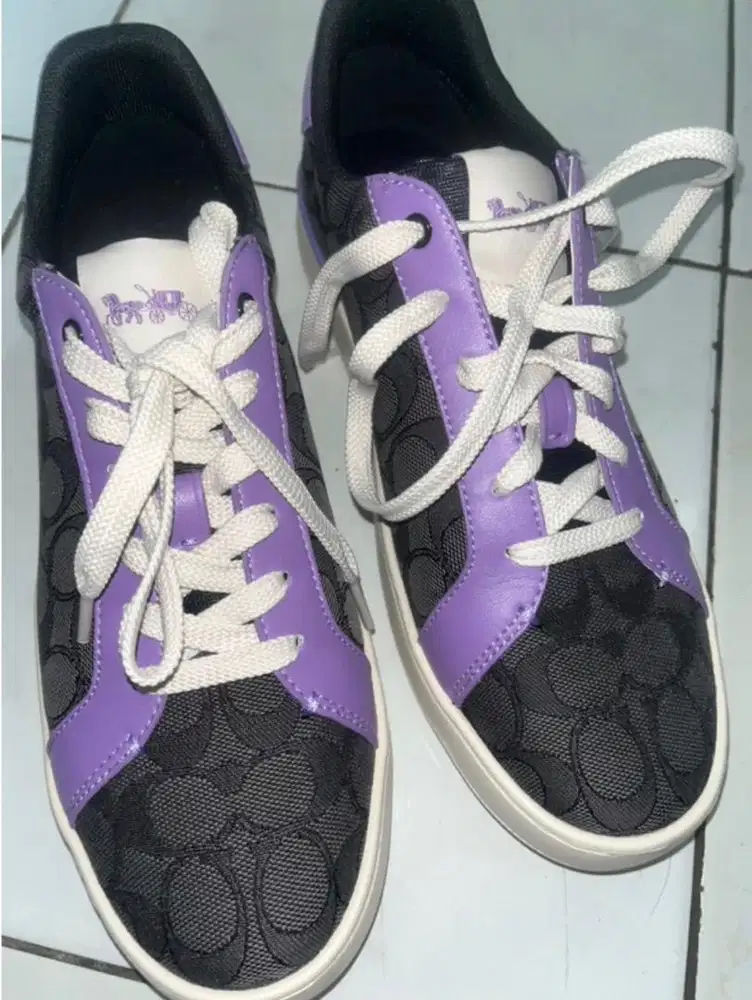 Sepatu Coach size 41 Preloved