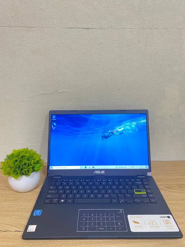 READY STOK SECOND HARGA TERJANGKAU !! ( ASUS E410MA )