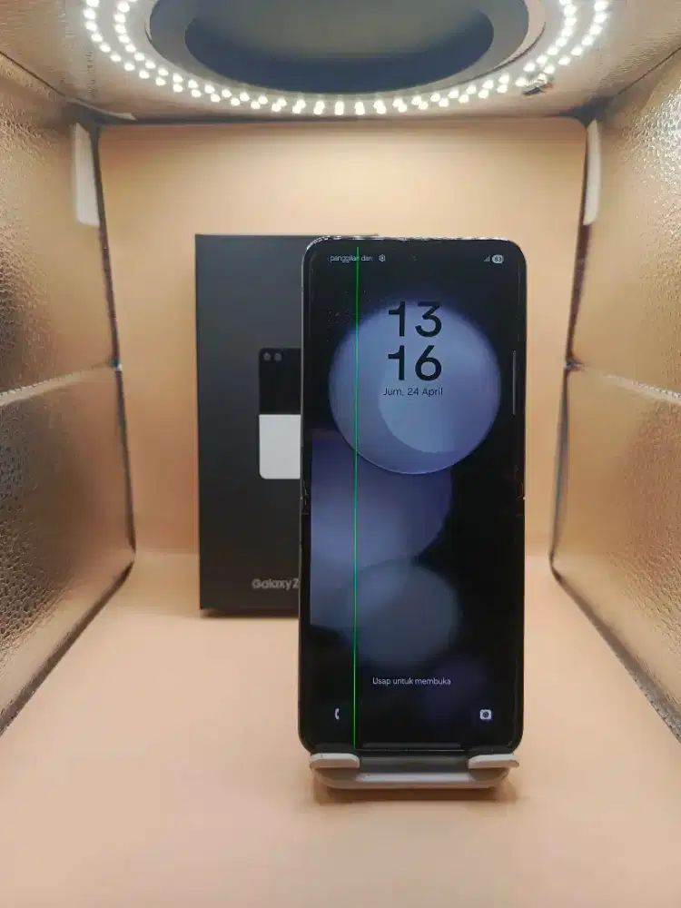 SAMSUNG Z FLIP 5 5G RAM 8/256GB ORIGINAL SEIN MULUS NORMAL FULLSHET