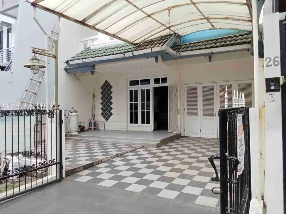 Dijual rumah dicamar indah pik1