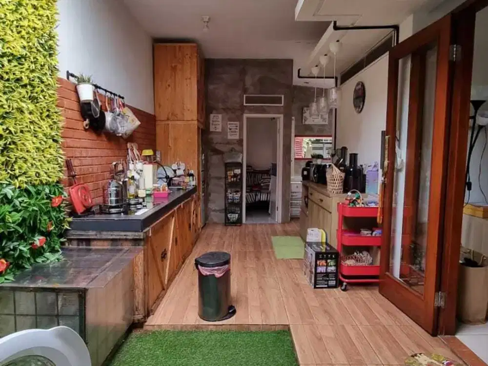 Rumah Ready di Dedaunan Residence, Pamulang Tinggal Huni