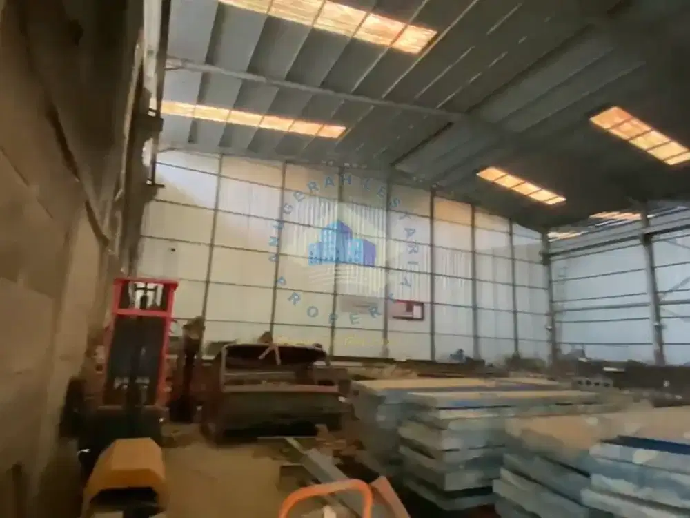 Pabrik di jl raya Dki Ciangir Legok Tangerang, Banten